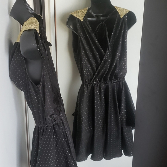 🇨🇦 Pinup Polka Dot Riverboat Banquet Dress - Picture 3 of 4